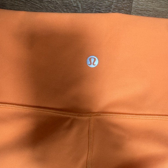 Lululemon Align Leggings 23” - Picture 3 of 4